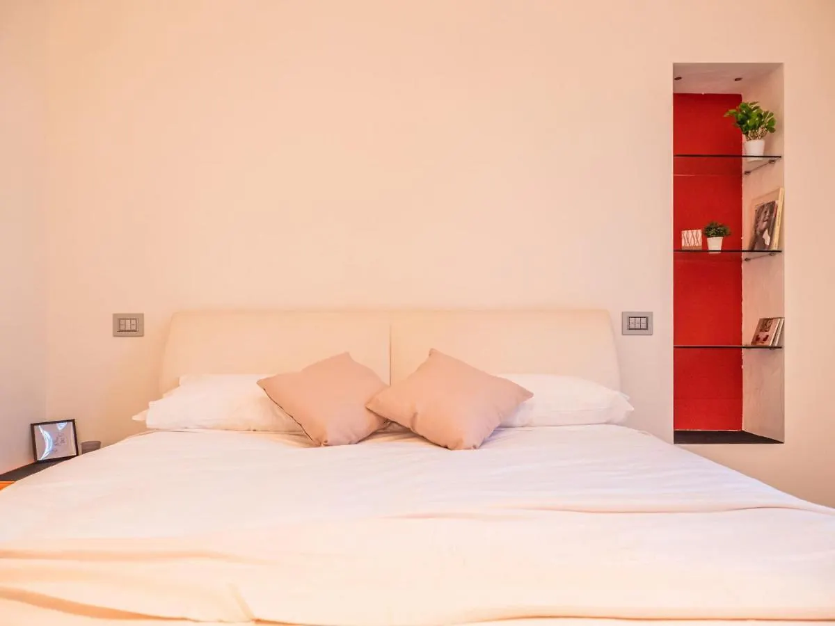 The Best Rent - One-Bedroom Apartment In Cenisio District Milano