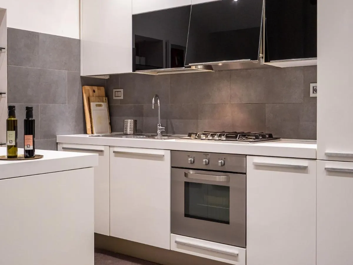 The Best Rent - One-Bedroom Apartment In Cenisio District 米兰
